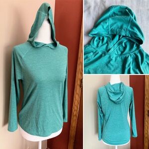 Patagonia Children Girls XL Size 14 Capilene Cool Daily Hoody Turquoise Top
